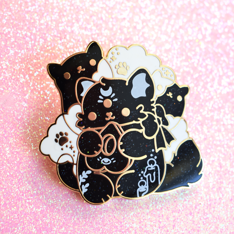 Catvoyant (Black) Enamel Pin