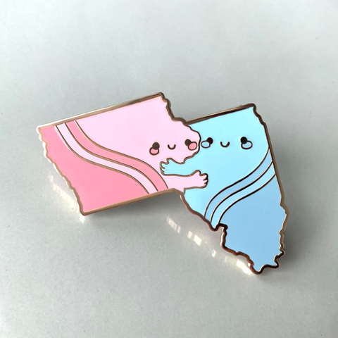 Iowa Illinois Hug Enamel Pin