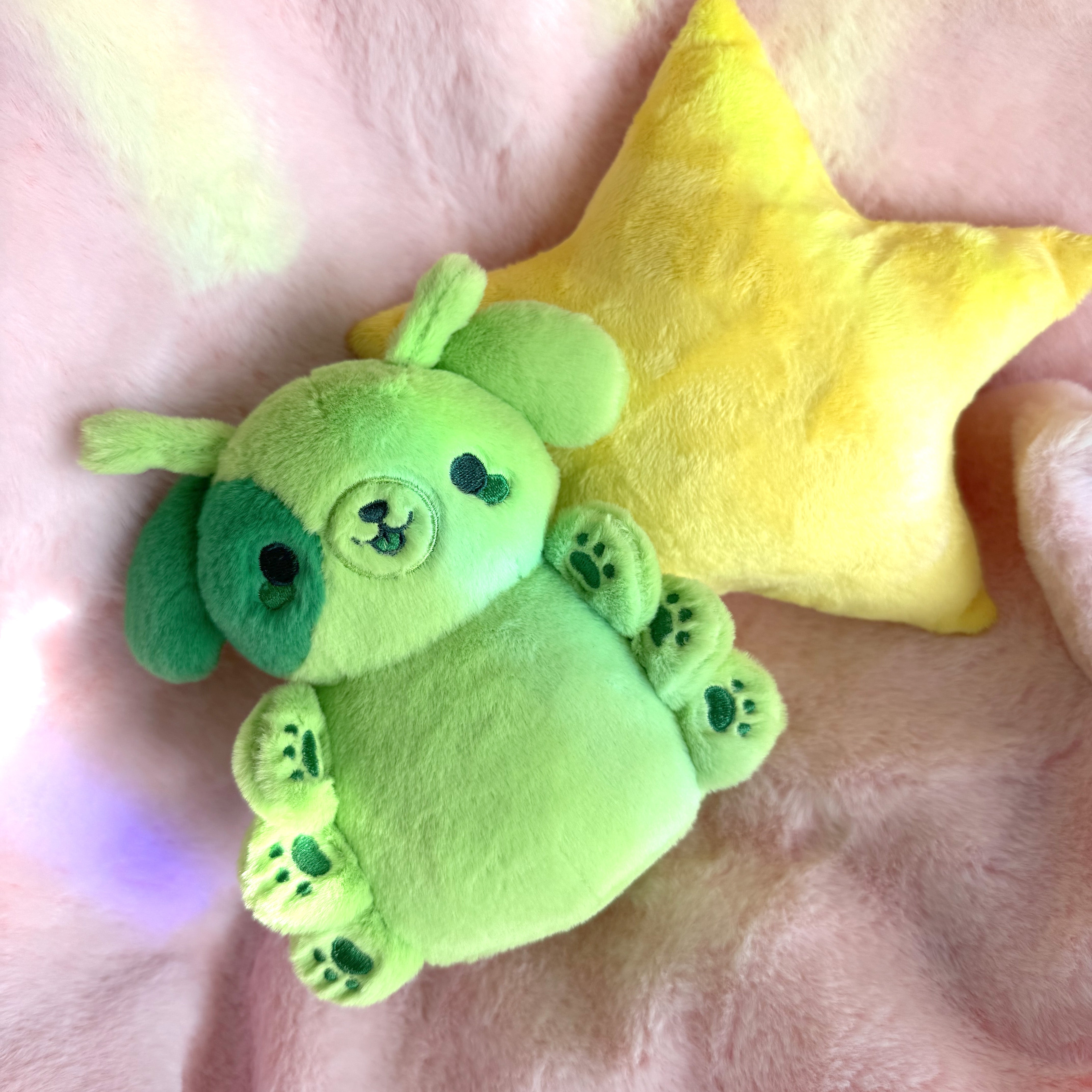 Alien Dog Nugget Keychain Plushie – Bright Bat Design