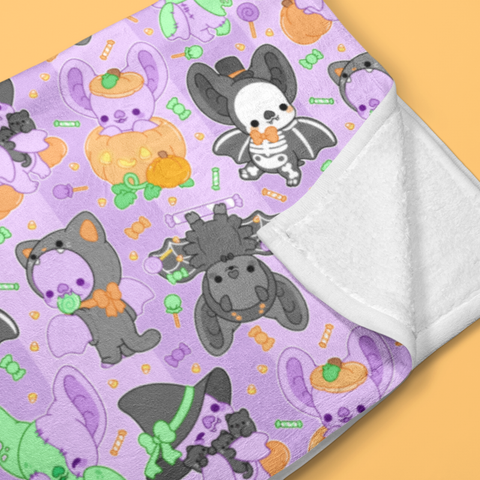 Halloween Bright Bats Throw Blanket